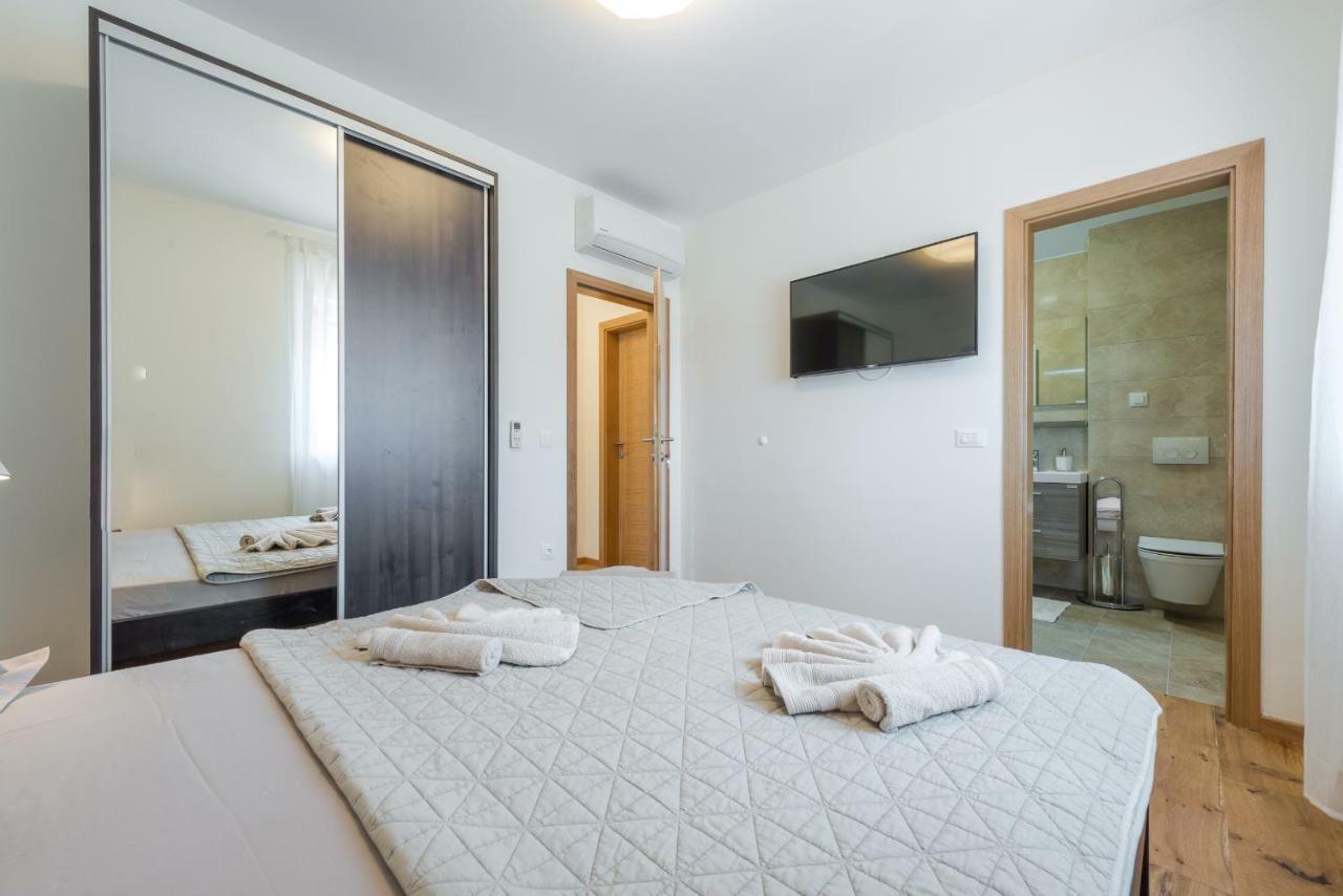 Nespola Penthouse Apartment